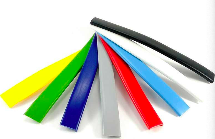 Flexible Plastic Profile Extrusion Machine / WPC Profile Production Line