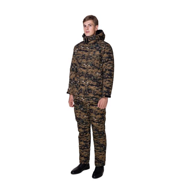 Dyed Processing Type Camouflage Padded Jacket for Winter Outdoor Adventures