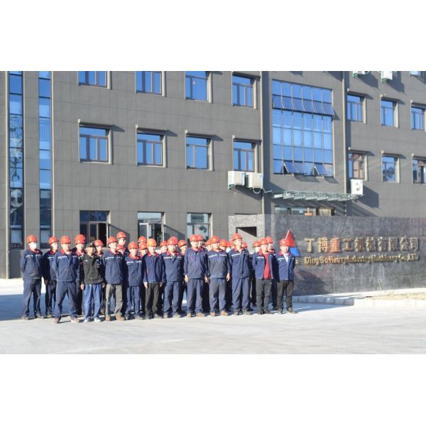 Customized Request Portable Crusher for Limestone/Granite/Riverstone/Basalt Crushing