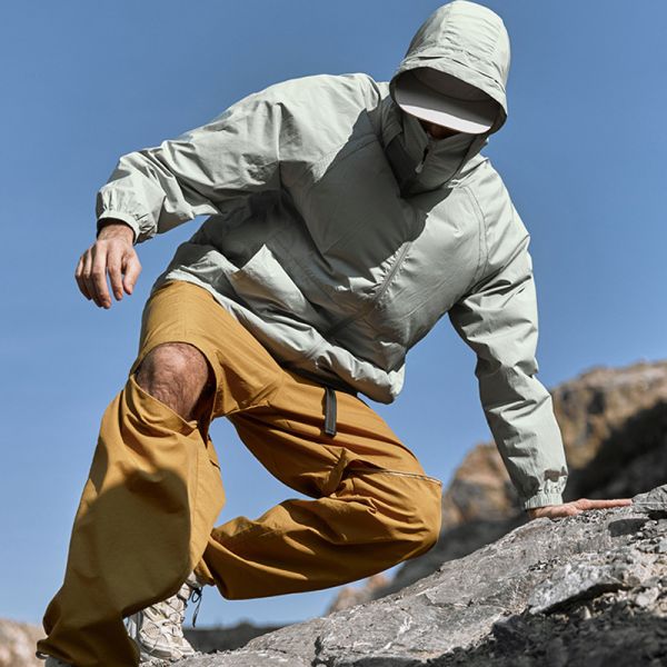 Custom UPF 50+ UV Protection Jacket 63% Polyester 37% Nylon Lightweight Windproof Sun Protection Hoodie Outdoor Custom Logo Skin Coat