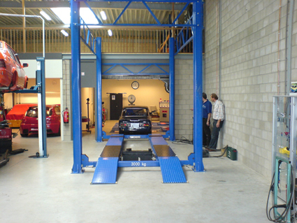 7M height 2nd floor 4 post lift