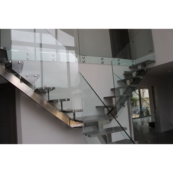 Office Straight Flight Staircase Y Shaped With 30-38mm Solid Wooden Tread