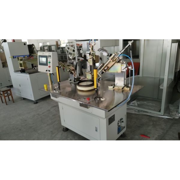 Horizontal Type Rubber Oil Seal Trimming Machine