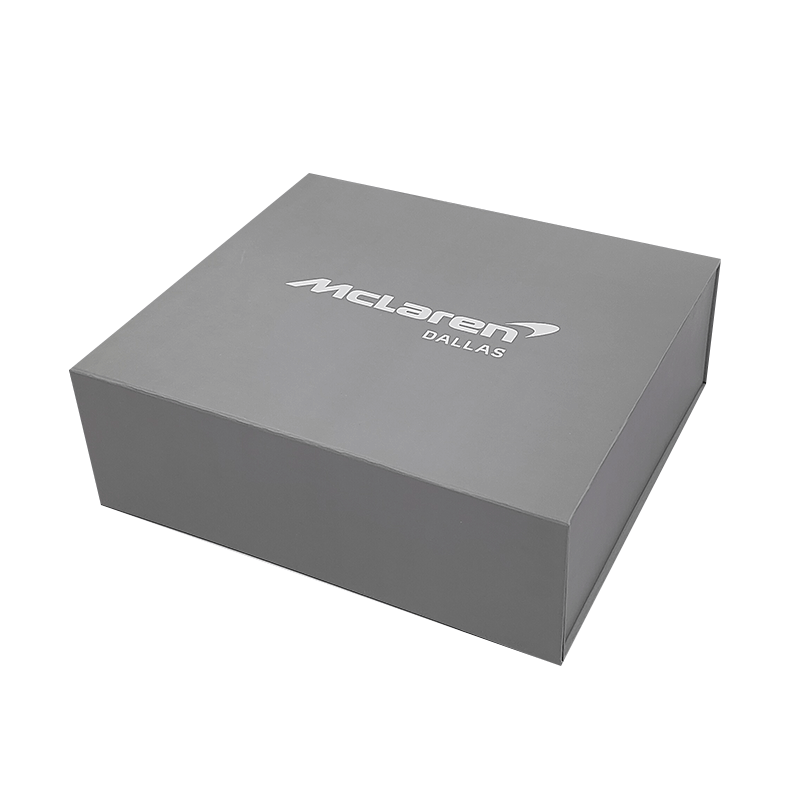 Custom Clothing Magnetic Packaging Box Matt / Glossy Lamination Rectangle Shape