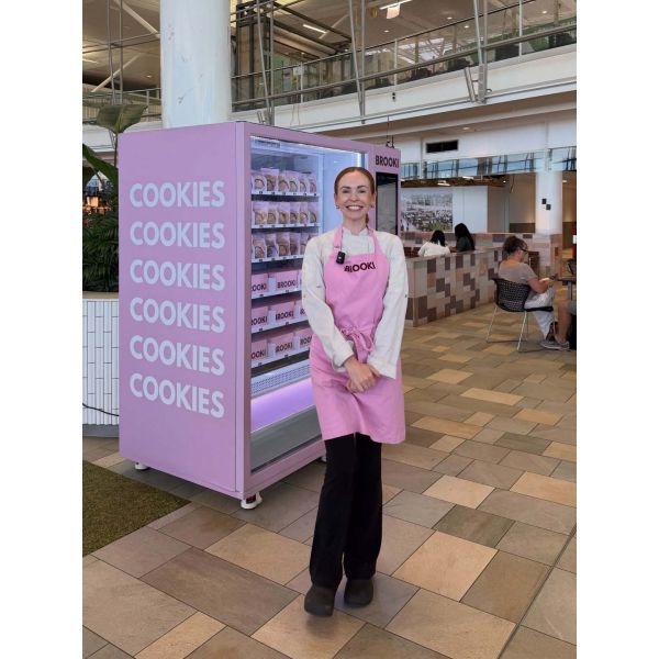 cookie vending machine customer case