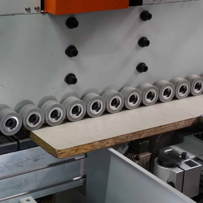 Automatic SPC Flooring CNC Profile Bending Machine High Precision Rigid Core Forming System