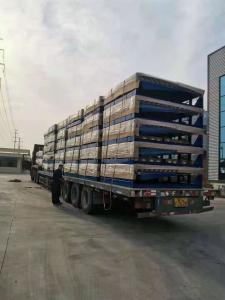 Quality ISO9001 300mm  40000LBS Vertical Loading Dock Leveler Hydraulic Dock Lift Motor Driven for sale