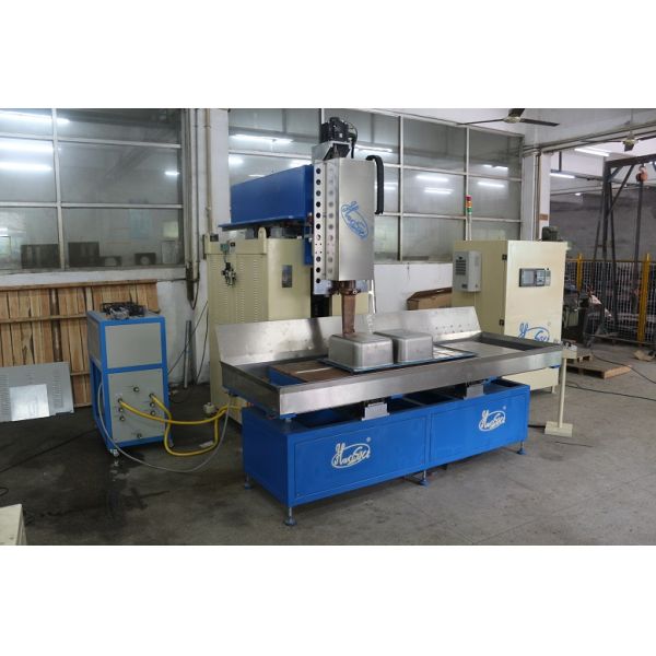 Hwashi CNC Automatic Rolling Seam Welding Machine for Stainless Steel Kitchen Sink Bowl