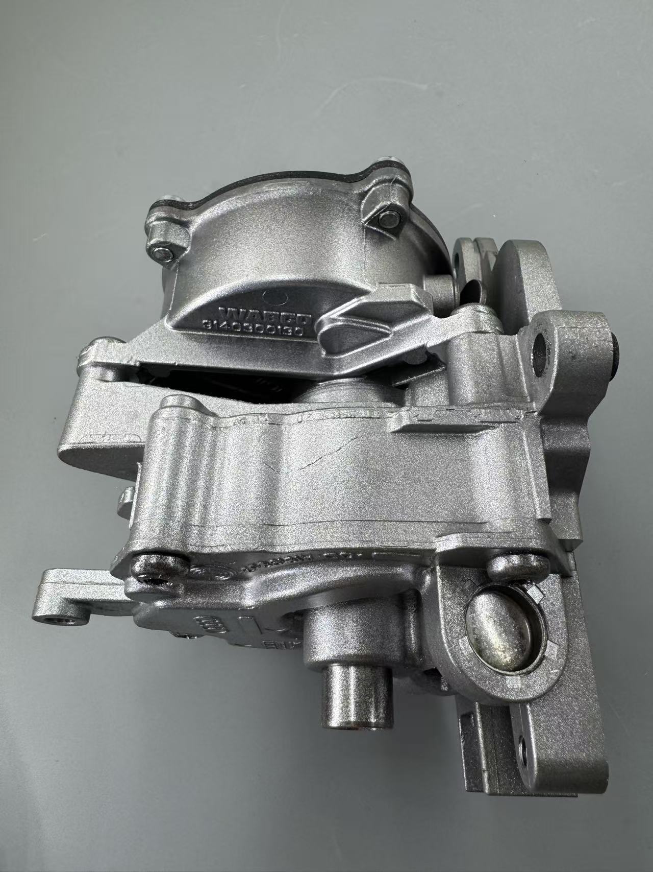 High quality Vacuum Pump 059145100B for CRC