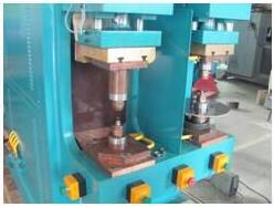 High Efficiency Full Automatic Nut Welding maching