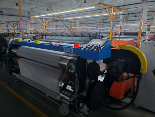 AG1300B Automatic Wire Weaving Mesh Machine for Fine Filtration