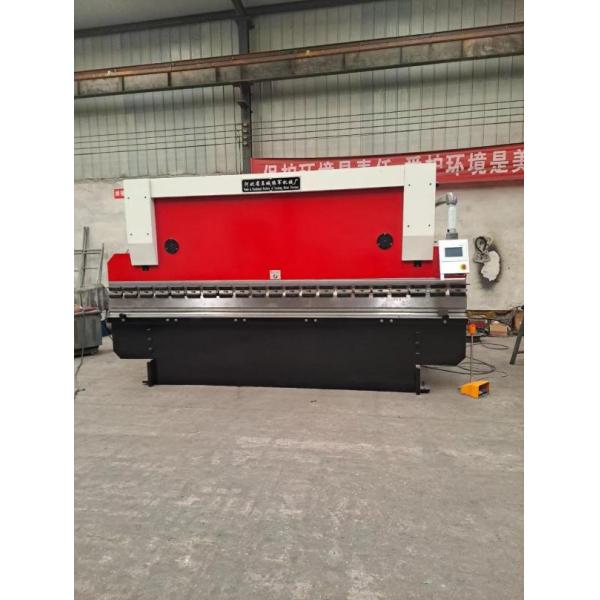 CNC Bending Machine