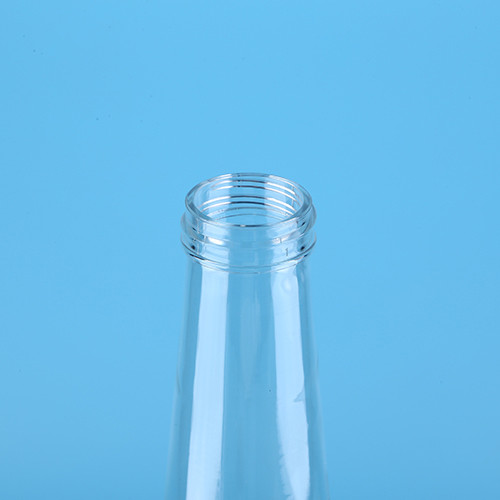 Disposable PET Clear Plastic Drinking Bottles with Black Screw Cap