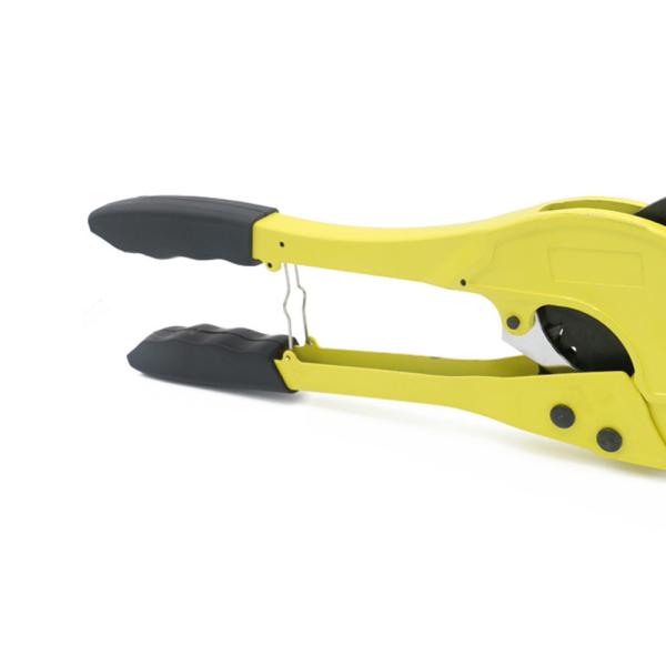 75mm Plastic Pipe Cutters With SK5 Blade And Safety Latch