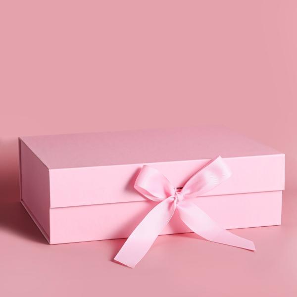 High End Flip Top Luxury Shoe Box Packaging Magnetic With Ribbon