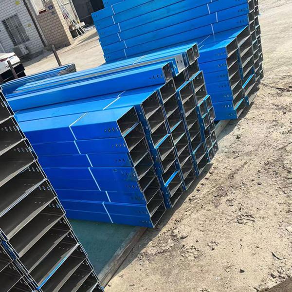 Fire Resistant Aluminum Cable Tray Industrial Solid Bottom Cable Tray Wall Mounted