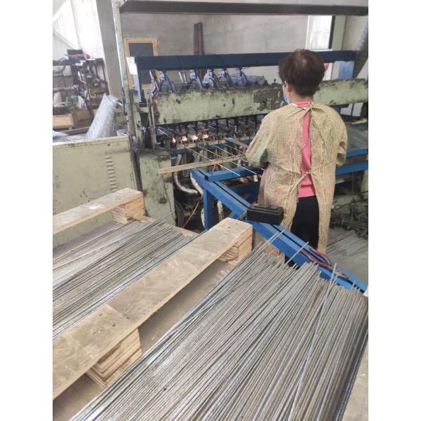 Hot Dipped Galvanized Square Opening 4mm Welded Wire Mesh