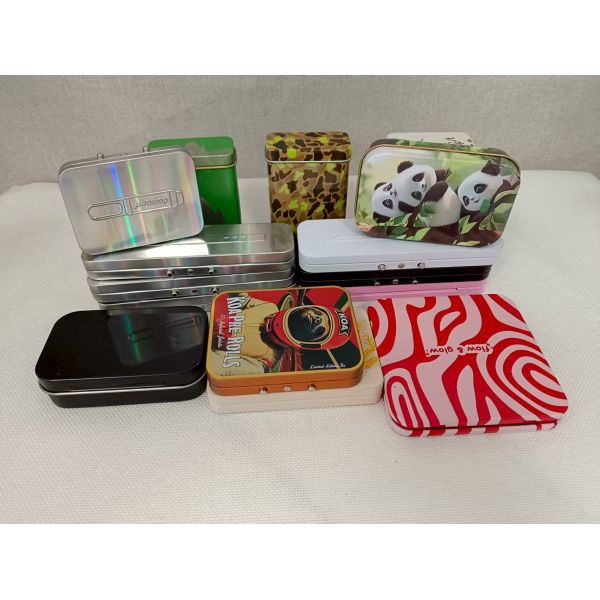 Mini Tin Box Hinged Rectangular Lid Embossed Metal Tin Case For Candy Chocolate Sugar