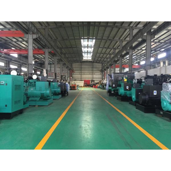Fuel Efficiency Open Type Diesel Generator Set 300KVA Cummins Engine