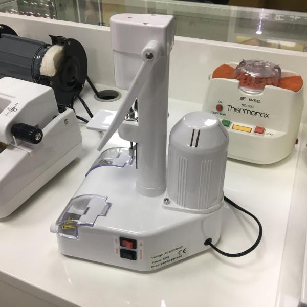 CR39 Slotting Optical Lens Drilling Machine 60w For Perforating