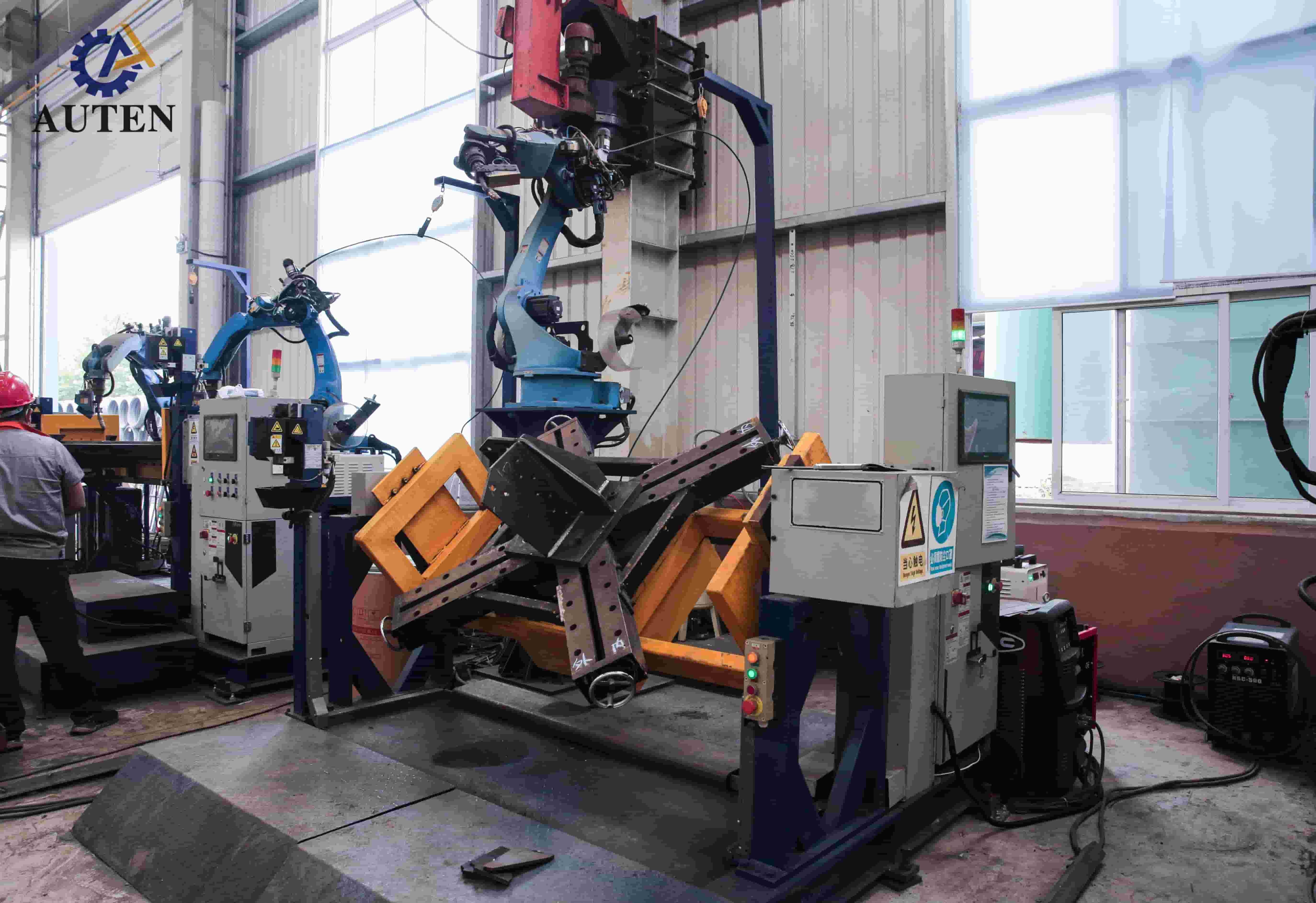 46m/Min Rotation Speed CO2 Numerical Control Tower Base Welding Robot With Water Cooling