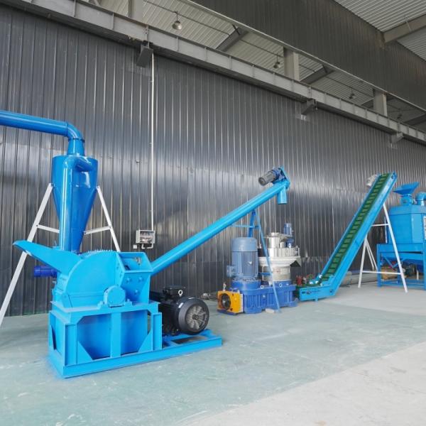 2-12mm Wood Pellets Machine Animal Feed Processing Machine Diesel Engine For Chicken