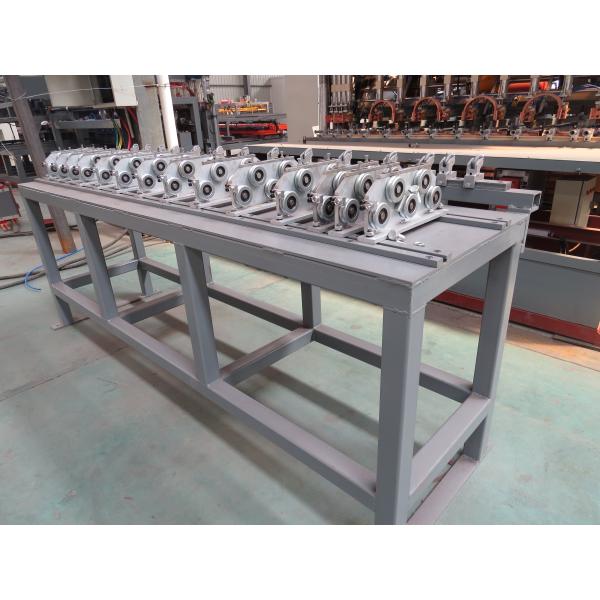Building 2.5m Width Mesh Welding Machine With Servo Traction Mechanism