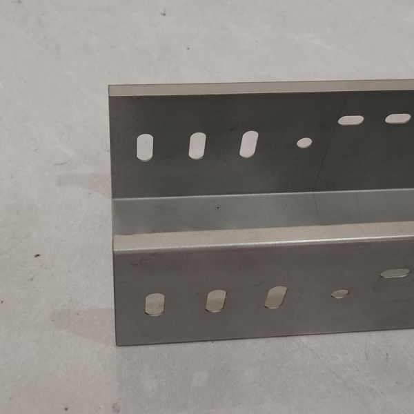 Stainless Steel Trough-type Cable Tray with Polished Surface Suitable for Scenarios with High protection Requirements