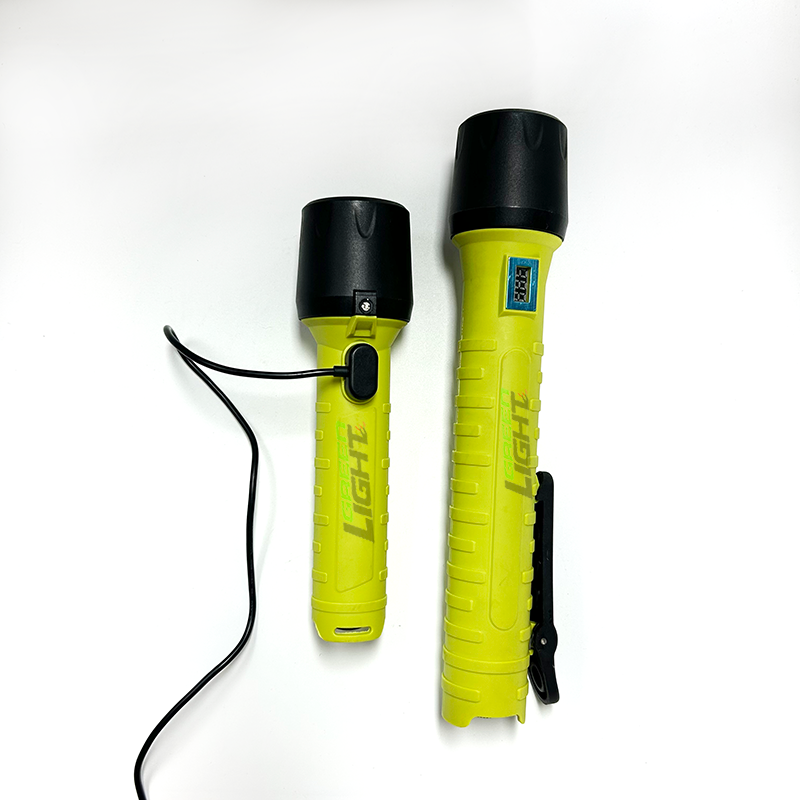 Heavy Duty Explosion Proof Flashlight with LED Light Source Providing Safe and Illumination for Hazardous Industrial Applications