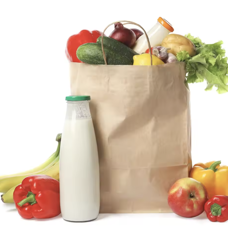 Environmentally friendly, biodegradable, personalized kraft paper bag for luxury customization, featuring twisted handles, suitable for food packaging