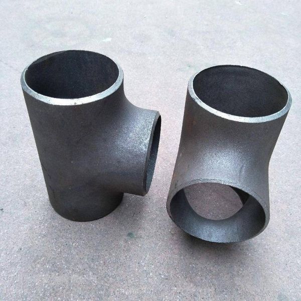 Stainless Steel Butt Weld Equal Tee with Strong Structure & Smooth Flow