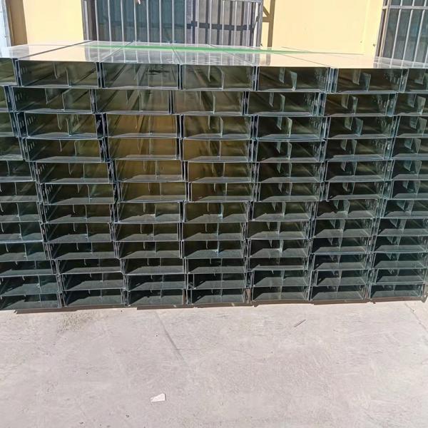 Indoor Galvanized Cable Tray Versatile Solution For Indoor And Outdoor Cable Management Height 25mm-150mm