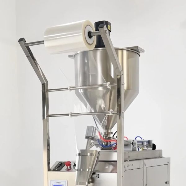 Vertical Automatic Paste Packing Machine 550W Pneumatic Packaging Machine