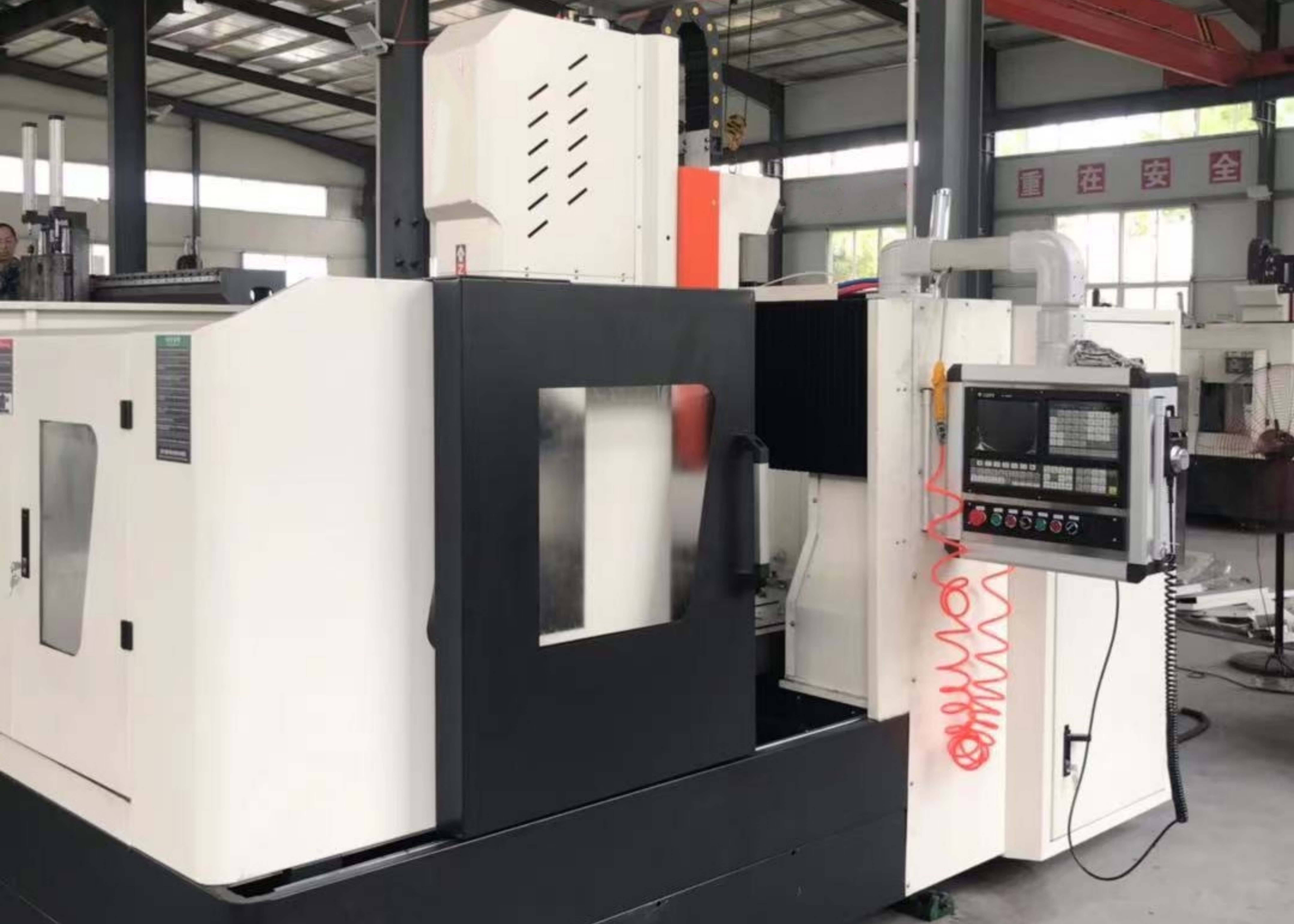 22KW Servo Spindle Motor Power CNC Gantry Drill And Mill Machine 0~8 R/Min Lateral Movement Speed