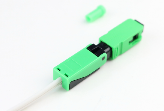 Alligator clip, push-pull ring, SM, 50mm, for drop cable, vertical input, SC/APC field installable connector
