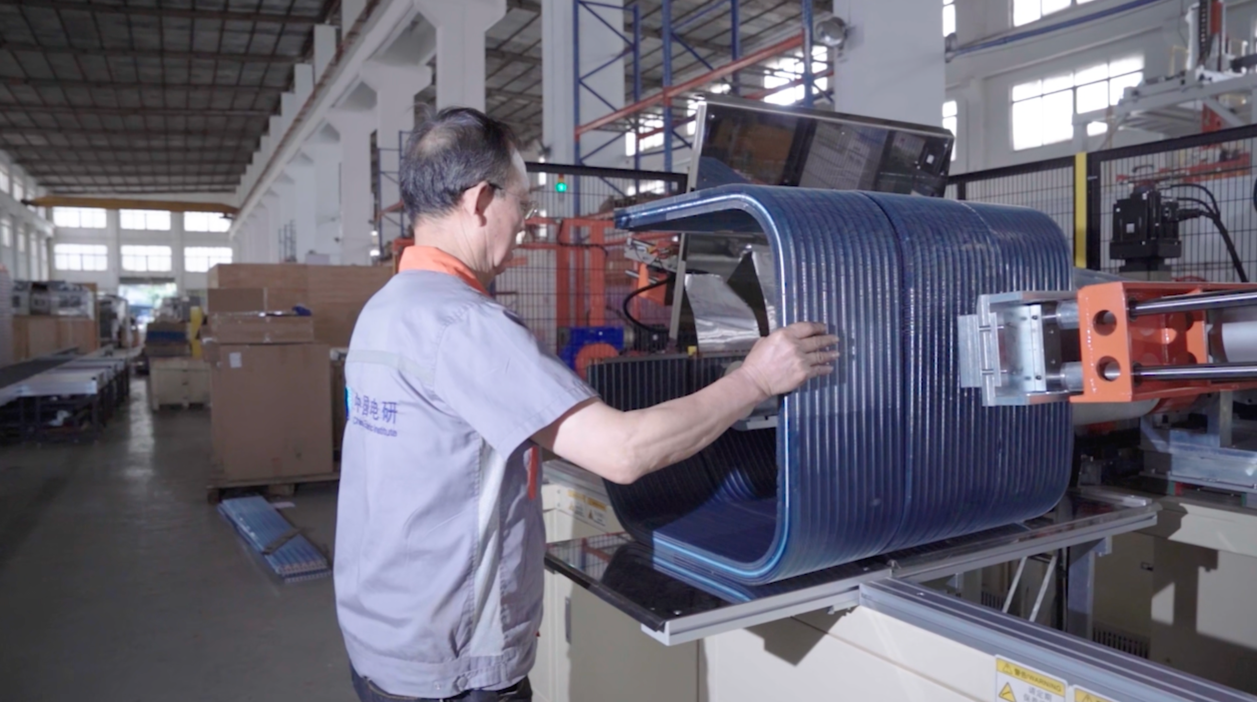 Condenser inline bending machine