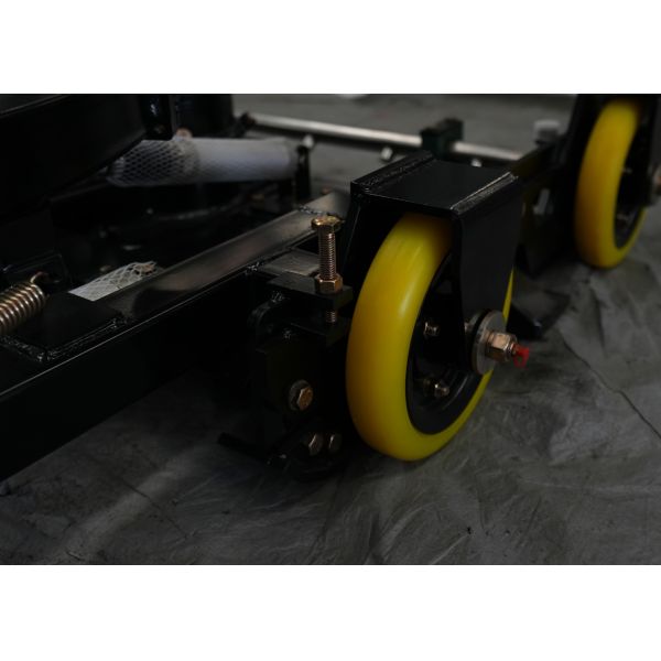 Height-Adjustable Nozzle + Self-Cleaning Nozzle Structure + Industrial-Grade Nozzle Assembly + Scratch-Resistant Suction Port Design