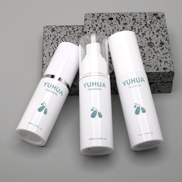 Round Shape Perfume Water Face Spray Bottle 2.02OZ Plastic Material