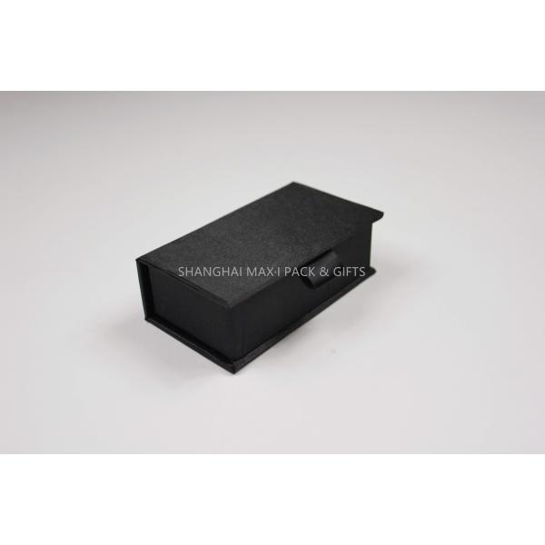 Crystal Unique Custom Packaging Boxes With Logo Engraving , Fabric Cardboard Box