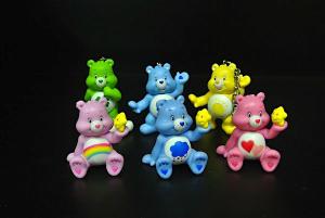 China Rainbow Color Key Ring Plastic Toy Figures Care Bear Sell For Collection For kids on sale