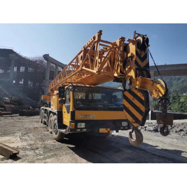 2009 Xg 70ton Hoist Crane Engineering Construction Machinery on Sale