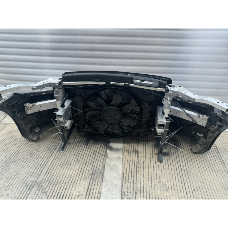 2021-2023 E200 E300 E400 Used Front Bumper Front Panel Assembly Suitable for Mercedes Benz E-Class 213 Bumper