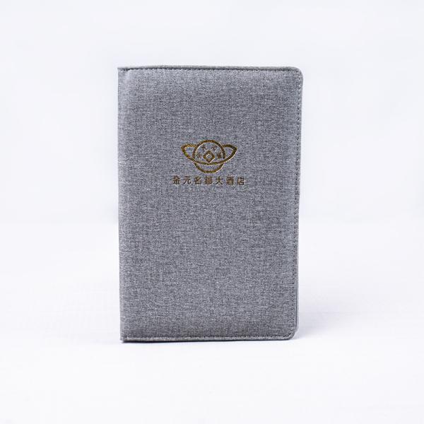 Hotel Desk 13*13*13.5cm PU Leather Tissue Box Embroidered Logo
