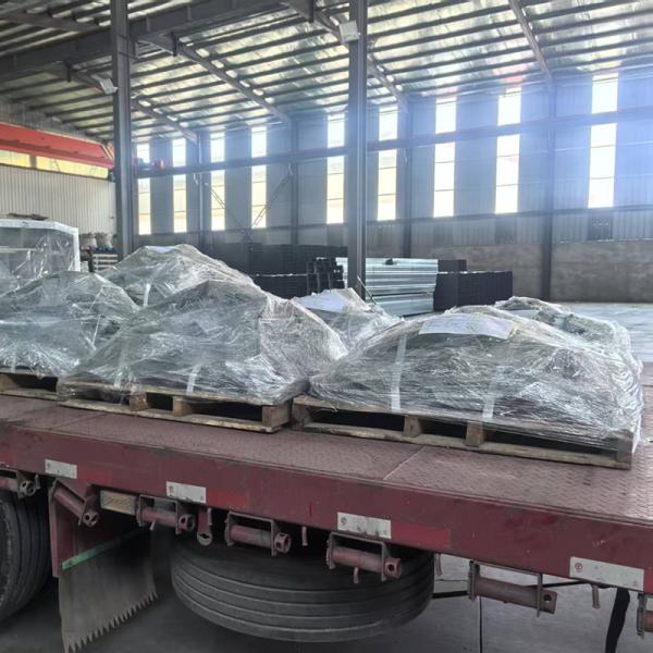 Hot Selling Factory Rectangular Solid Cable Tray Anticorrosion for Manufacturing Plants