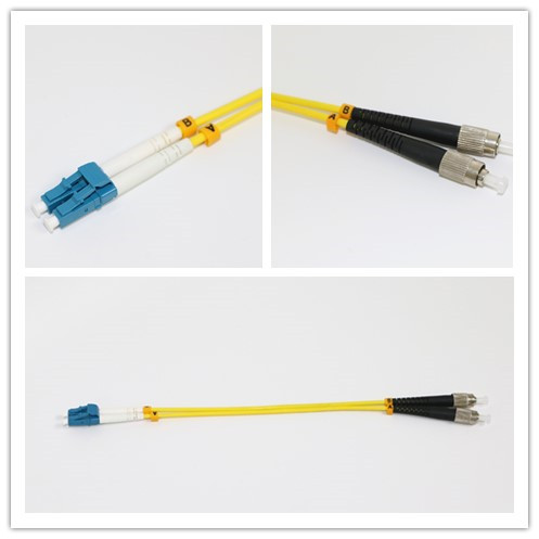 SC Armoured Fiber Optical Patch Cord Multimode Duplex With Red / Black Boot 1