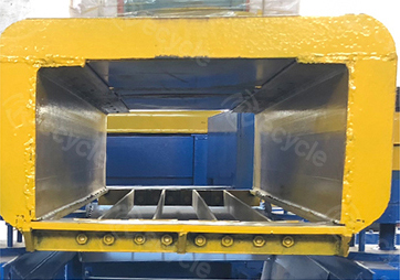 Great Lead Acid Battery Scrap Disposal Recycling Machine Easy Opperation 1000 kg Weight