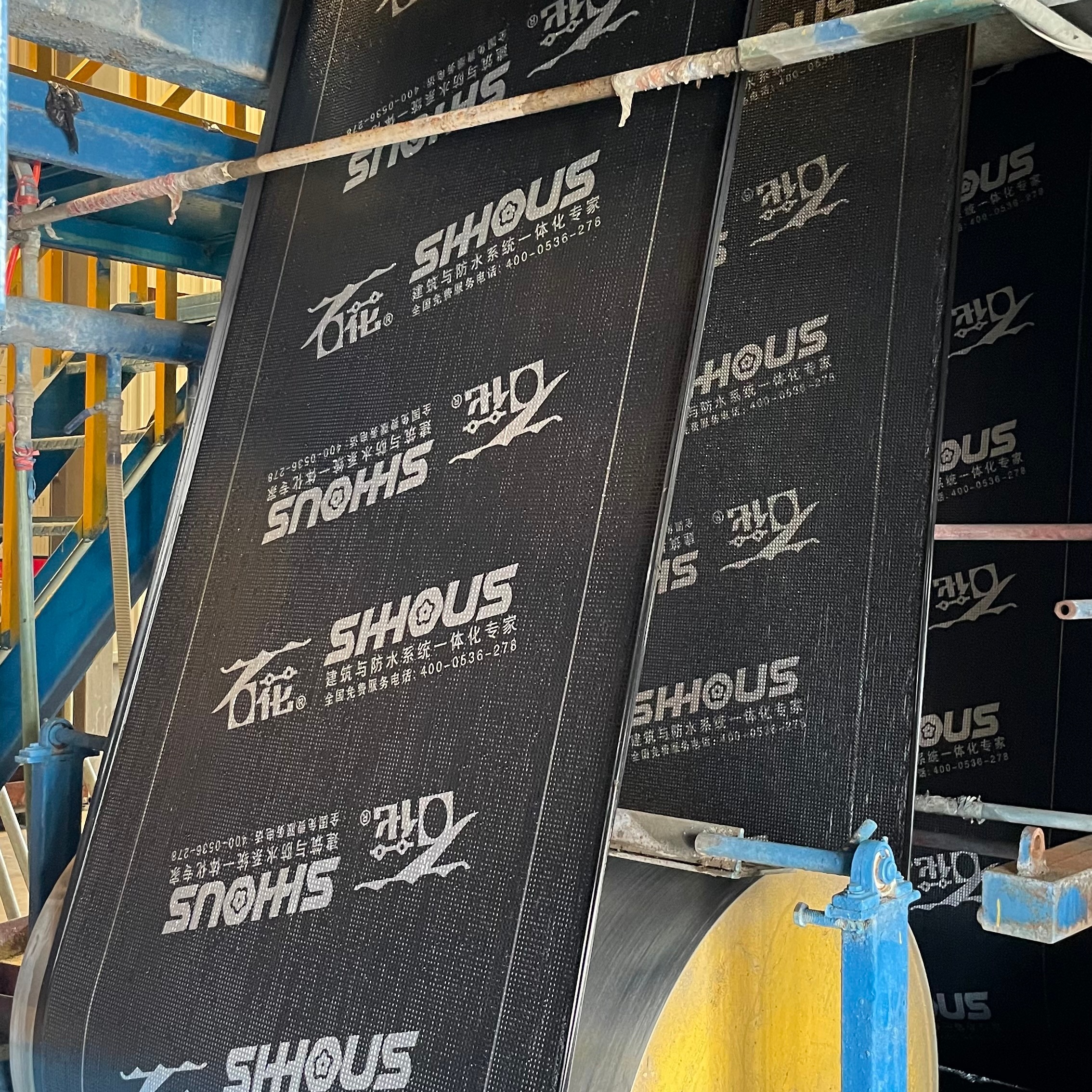 4mm Copper Core SBS Waterproofing Membrane Root Resistant Bituminous Sheet Membrane