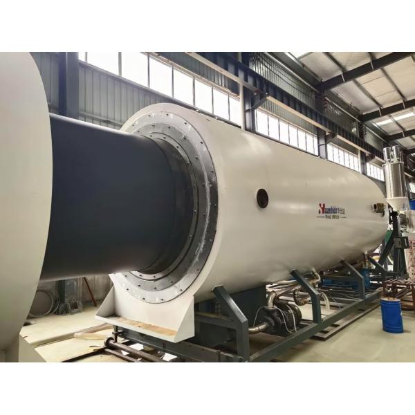 Vacuum Calibrating Plastic Jacket Pipe HDPE Insulation Pipe Production Line