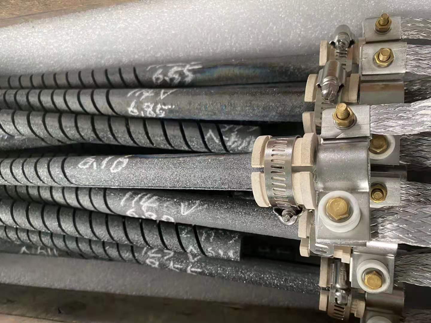 High Temperature Resistant (1500℃) Customized Size Corrosion Resistant Silicon Carbide Heating Elements Sic Heater for Industrial Furnace