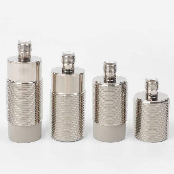 M30 4-Pin Inductive Proximity Sensor Connector NPN PNP Plug Type Cylinder Shape DC10-30V IP67 Flush Mounting Brass Nickel